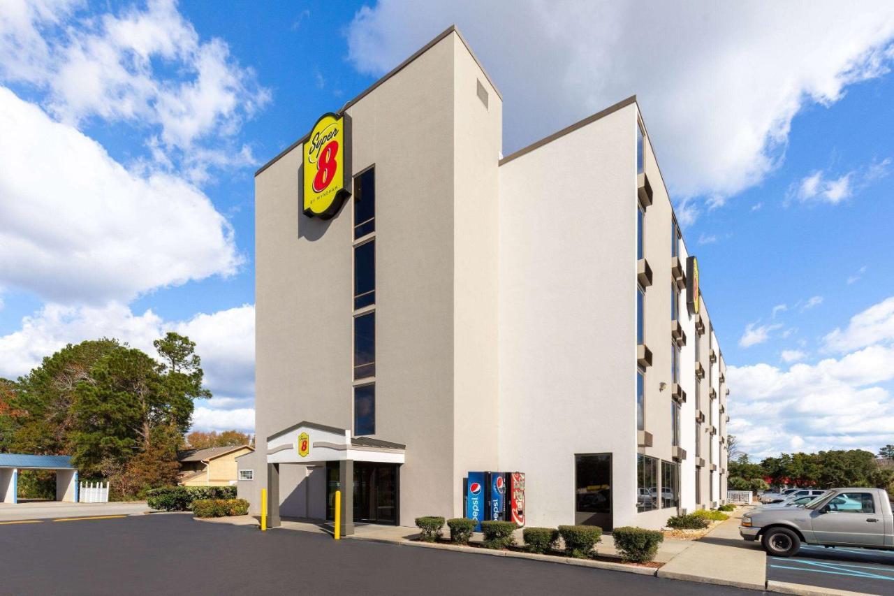 4 Airport Hotels Near Myrtle Beach Aviation for Easy Access
