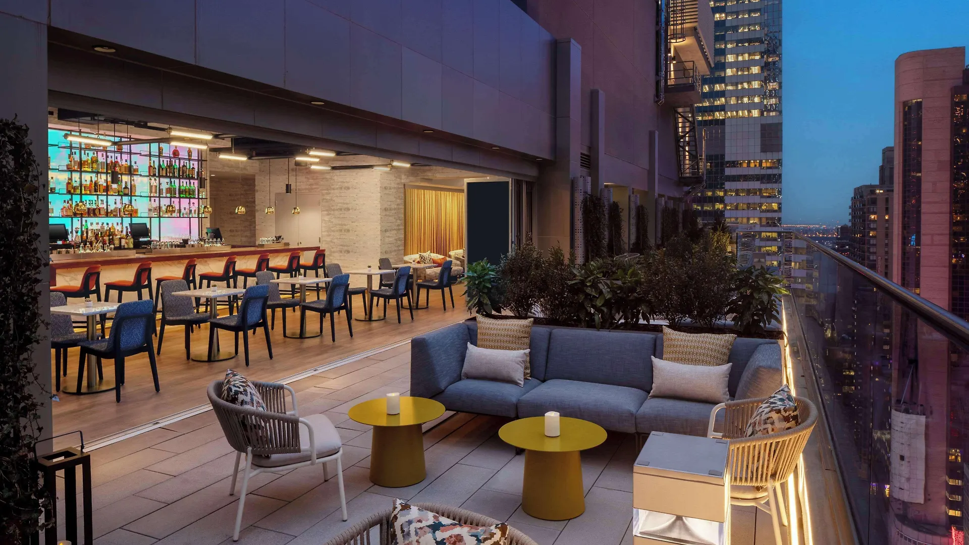 Staying In Broadway Theater District: 15 Hotels Compared