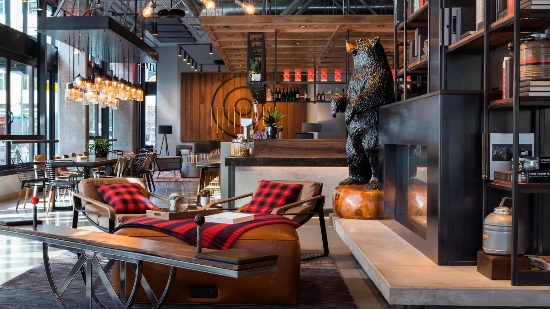 15 Exceptional Design Hotels in Downtown Seattle Worth Booking