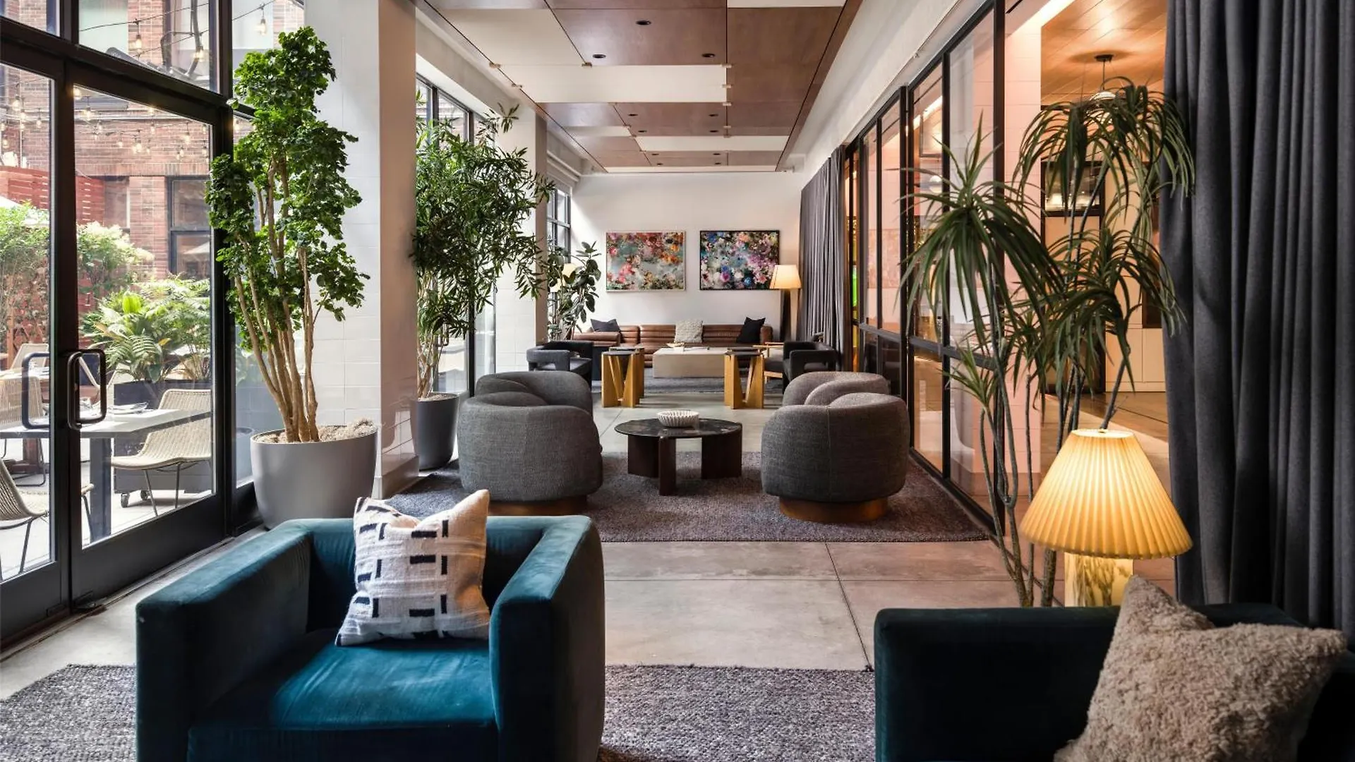 Staying In Tribeca: 15 Central Hotels Compared