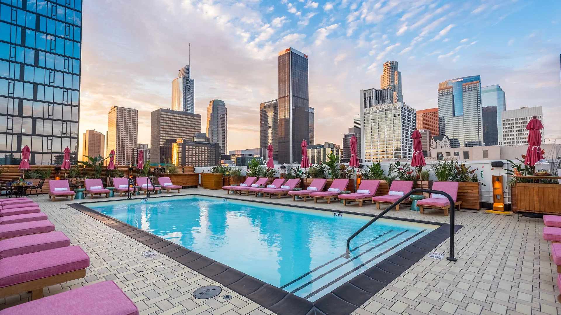 10 Central Hotels in Downtown Los Angeles Worth Booking