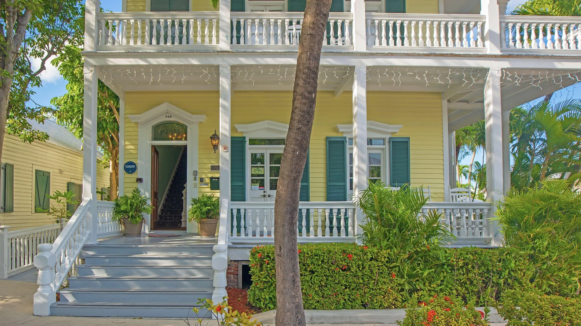 Staying In Downtown Key West: 10 Romantic Hotels Compared