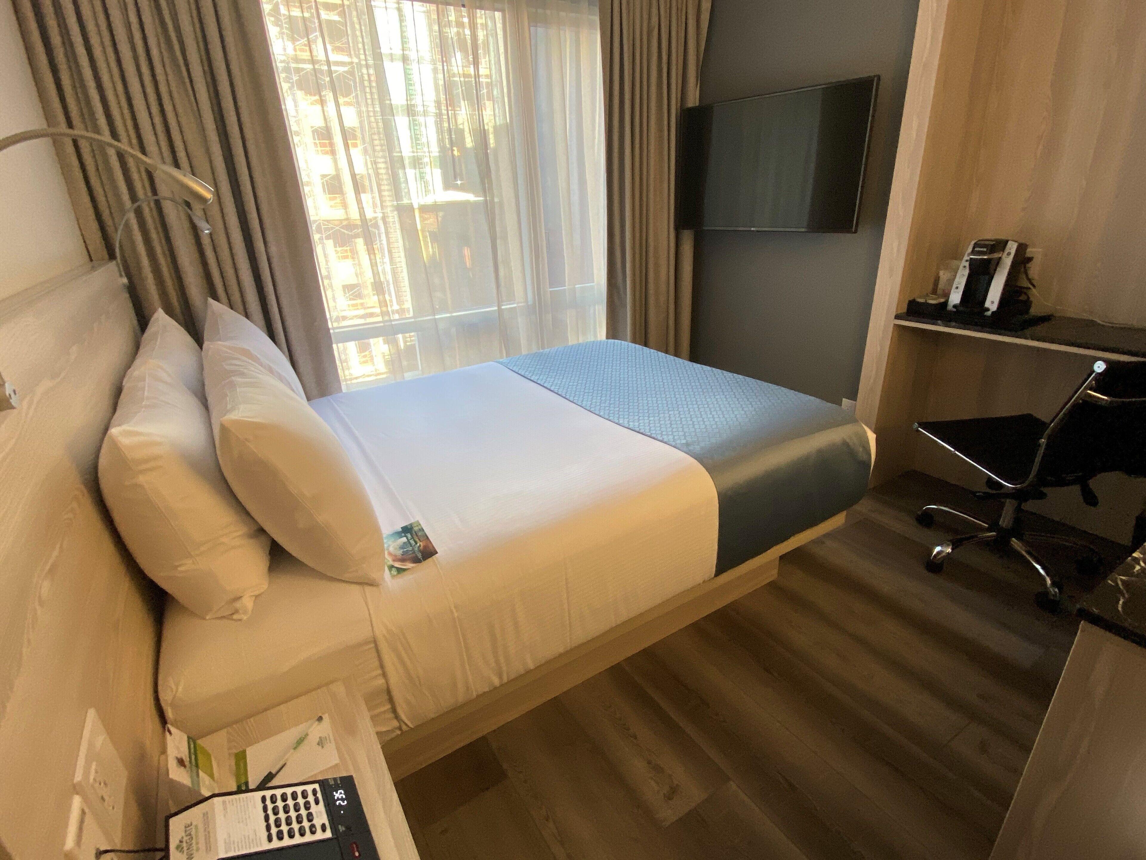 Staying In Midtown: 15 Airport-Accessible Hotels Compared
