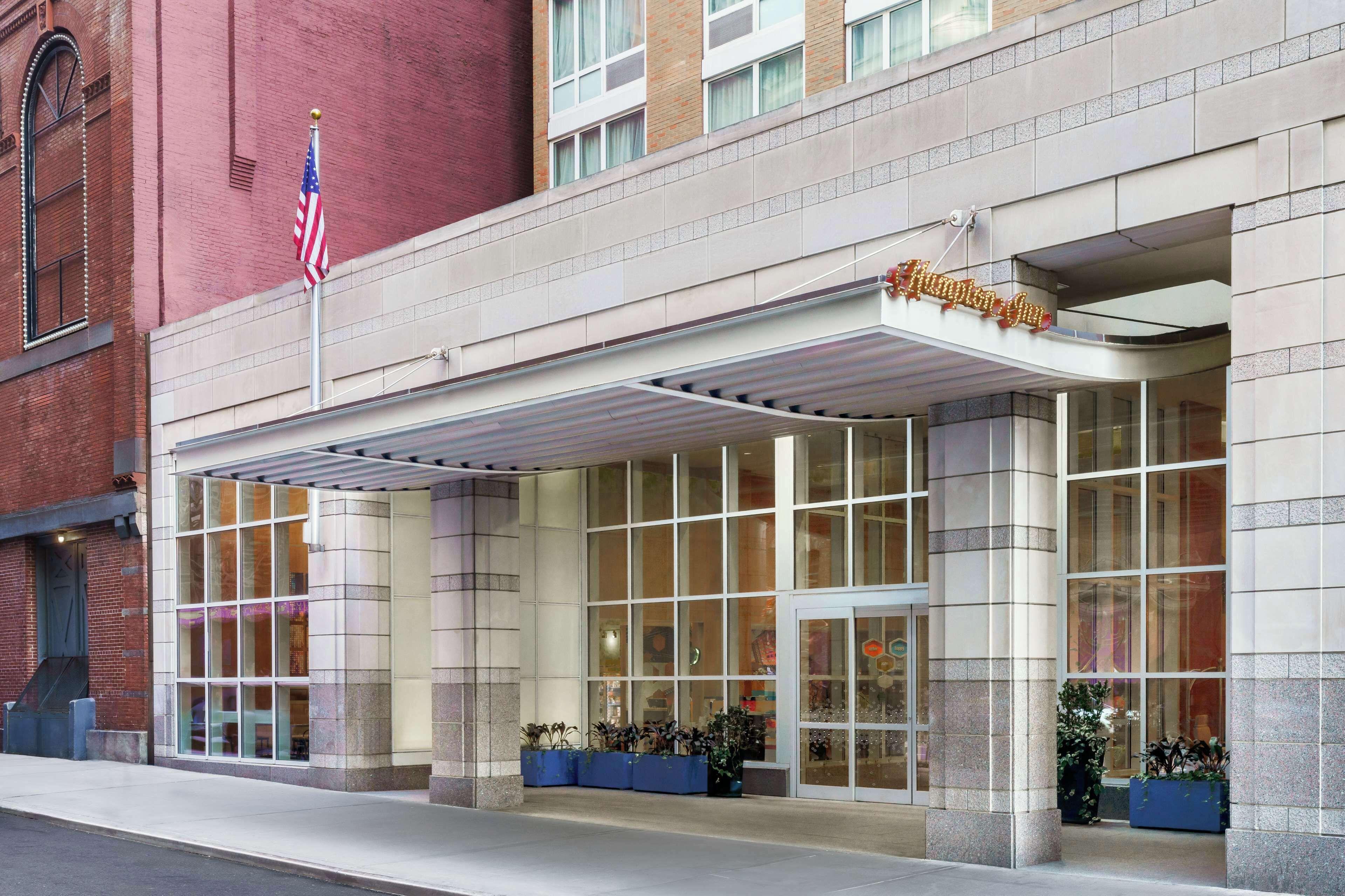 15 Family-Friendly Hotels in Central New York City Worth Booking