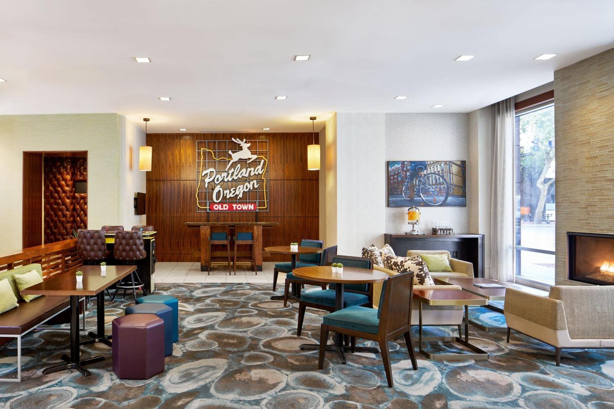 8 Top-Rated Business Hotels in Downtown Portland