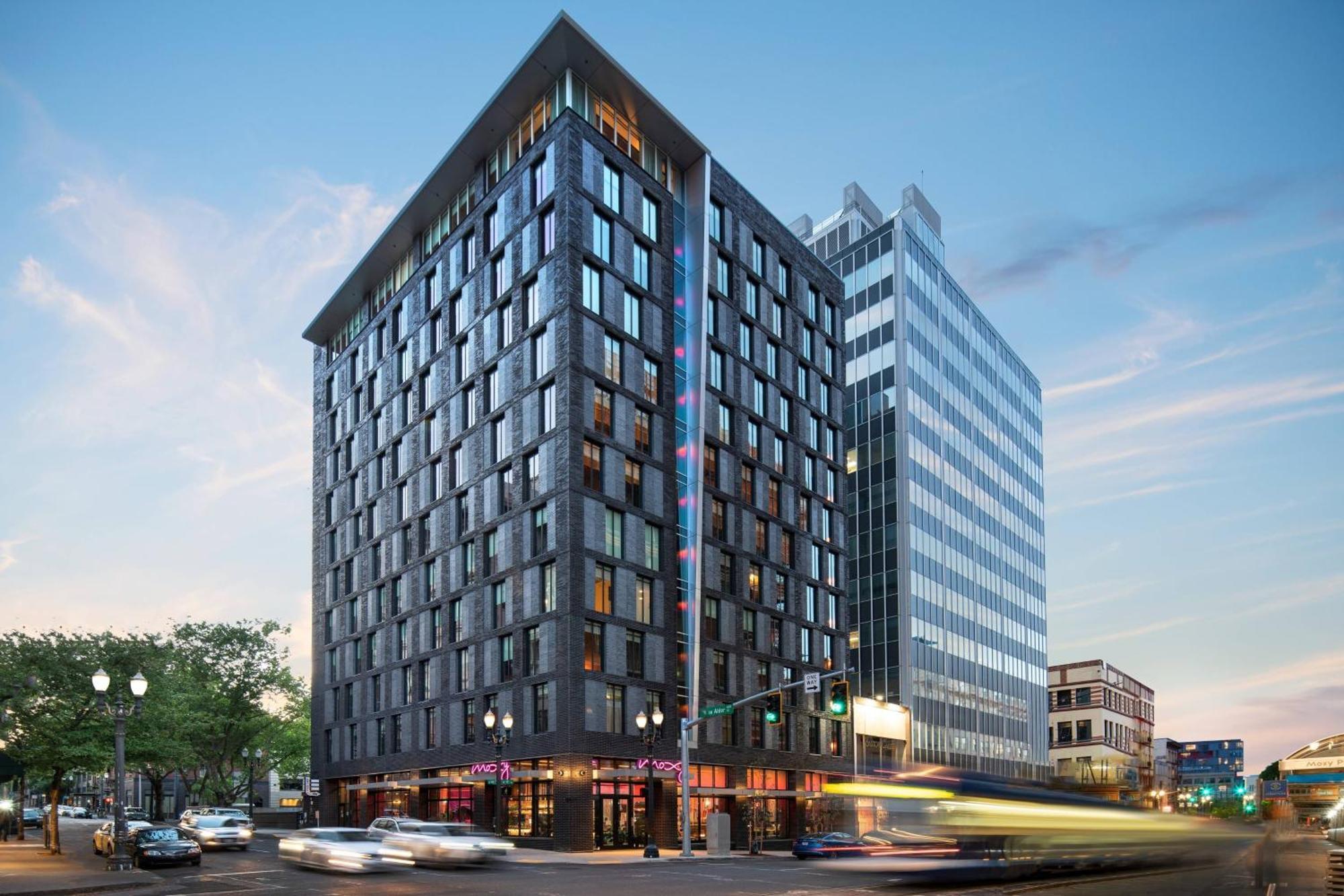 8 Family-Friendly Hotels in Downtown Portland That Deliver