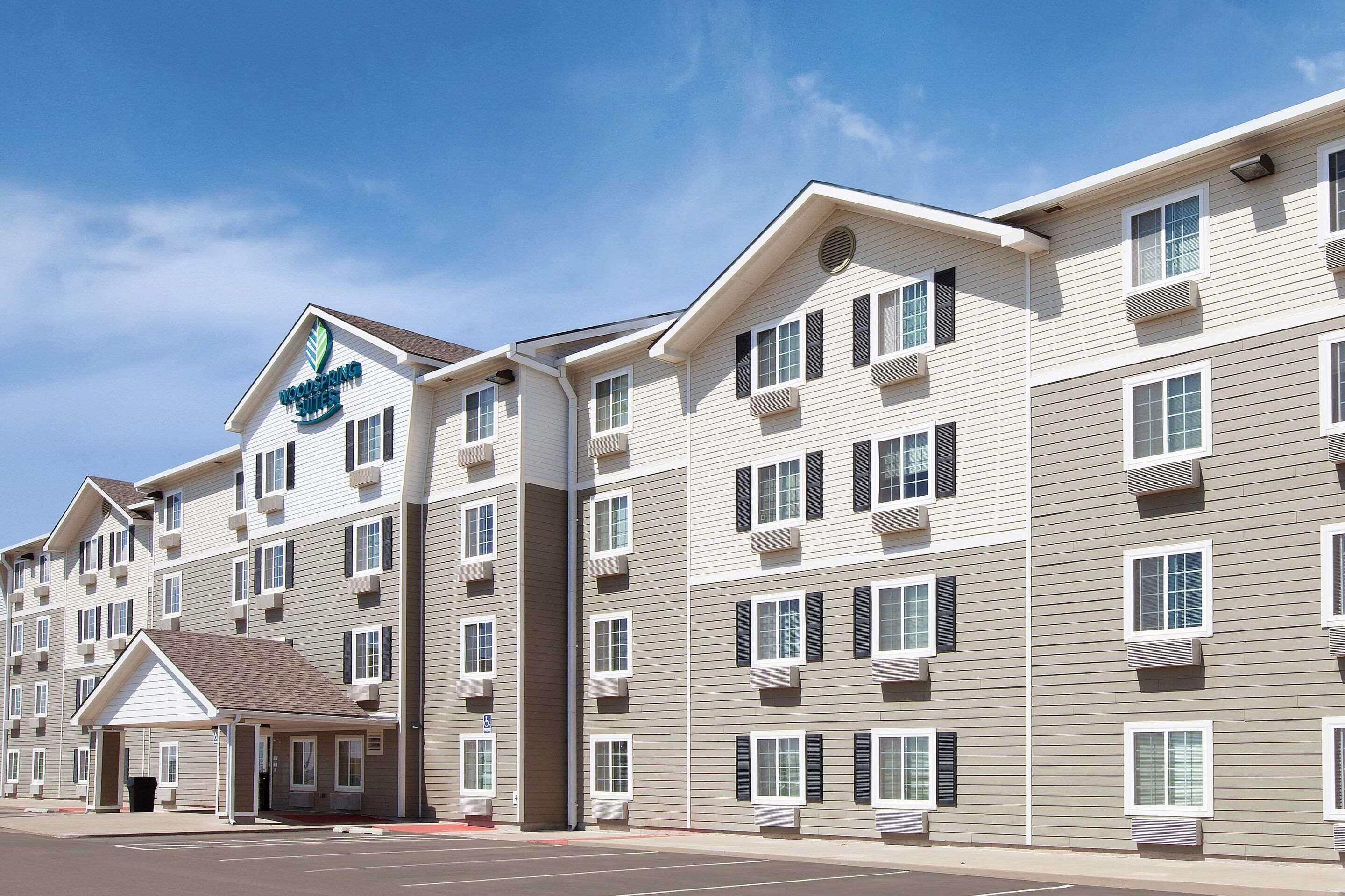 Staying Near SCCI Hospital Amarillo: 6 Hotels Compared