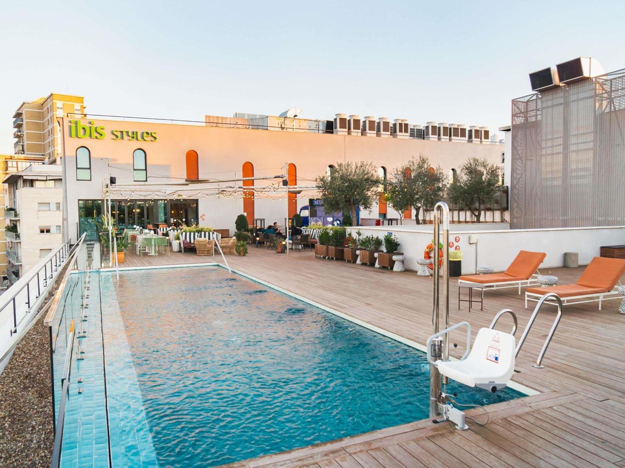 7 Nervión Hotels in Seville With Easy Airport Access