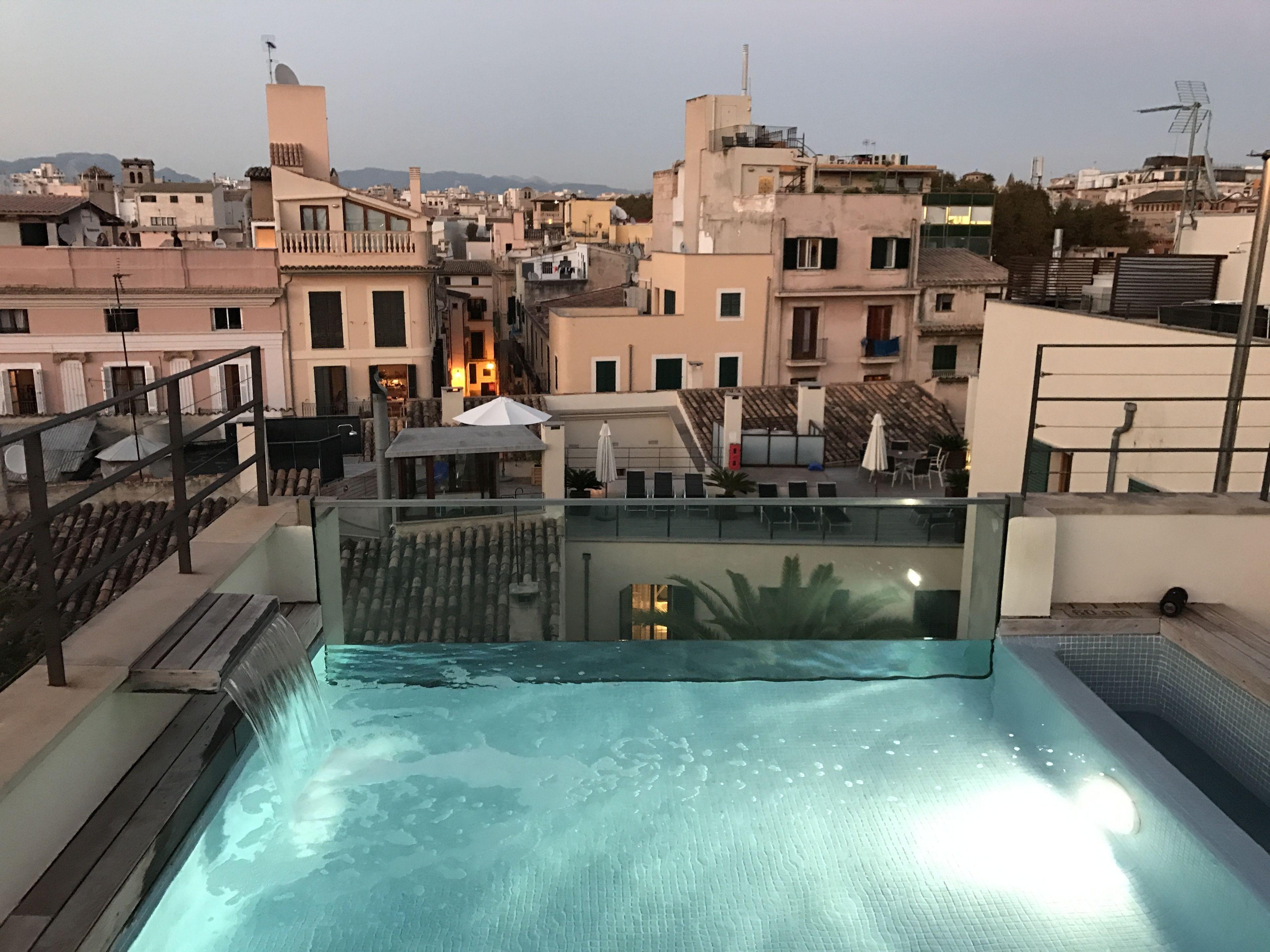 5 Hotels With Airport Shuttle in Palma's Old Town Worth Booking